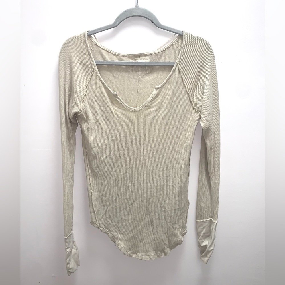 Free People Sage Distressed Long Sleeve Size Large